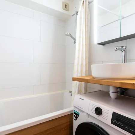 Διαμέρισμα Tres Agreable 1100 - 2/4 Pers *